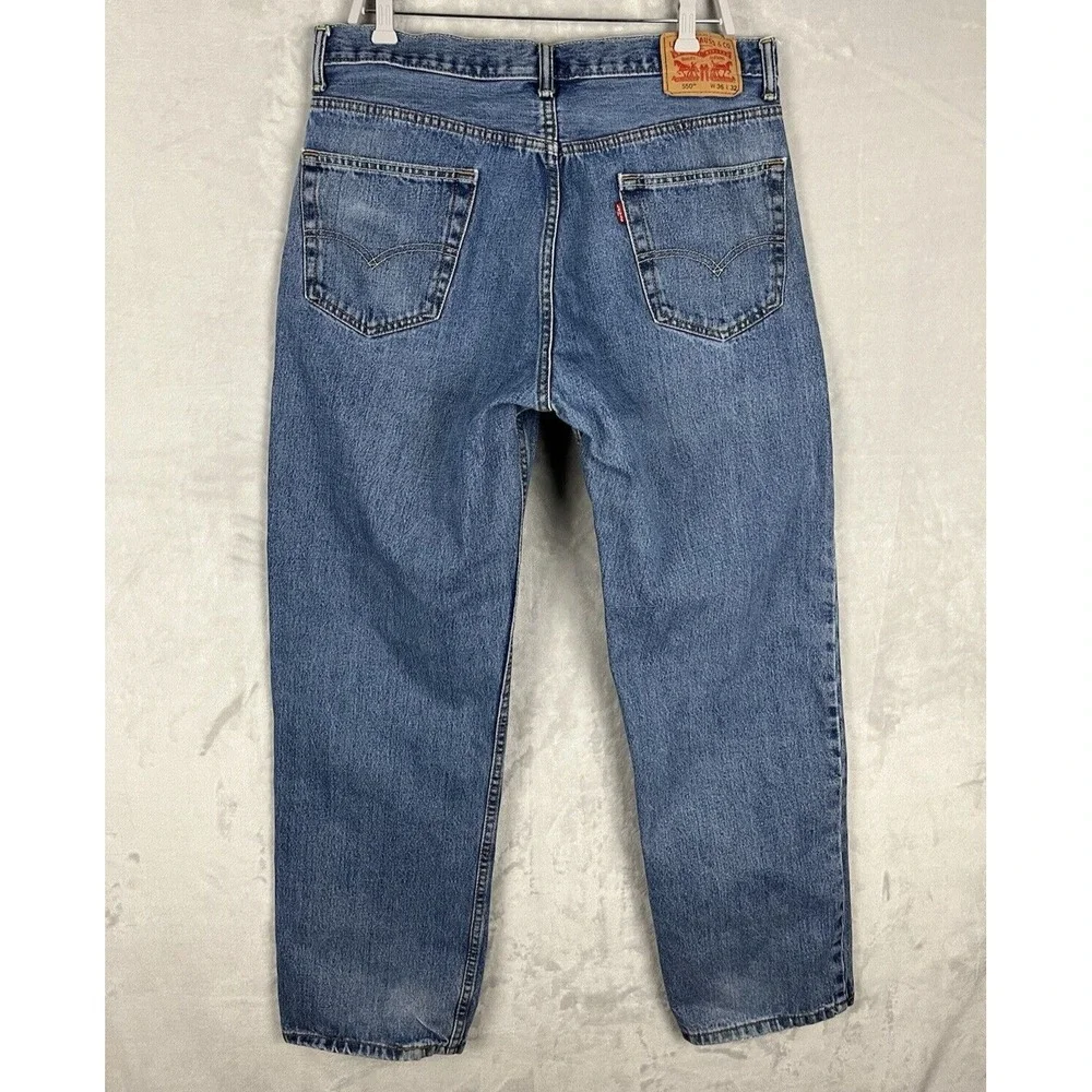 LEVIS 550 Jean Men 36x32 Stonewash Denim Relaxed Straight Cotton Cowboy Whisker